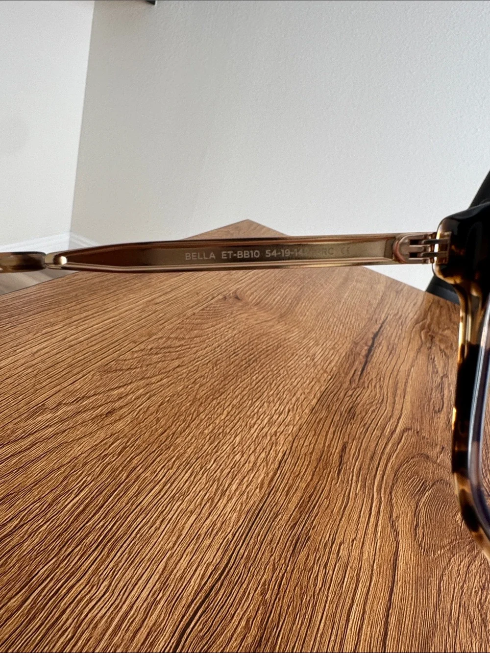 Diff Blue light blocking glasses- Bella
